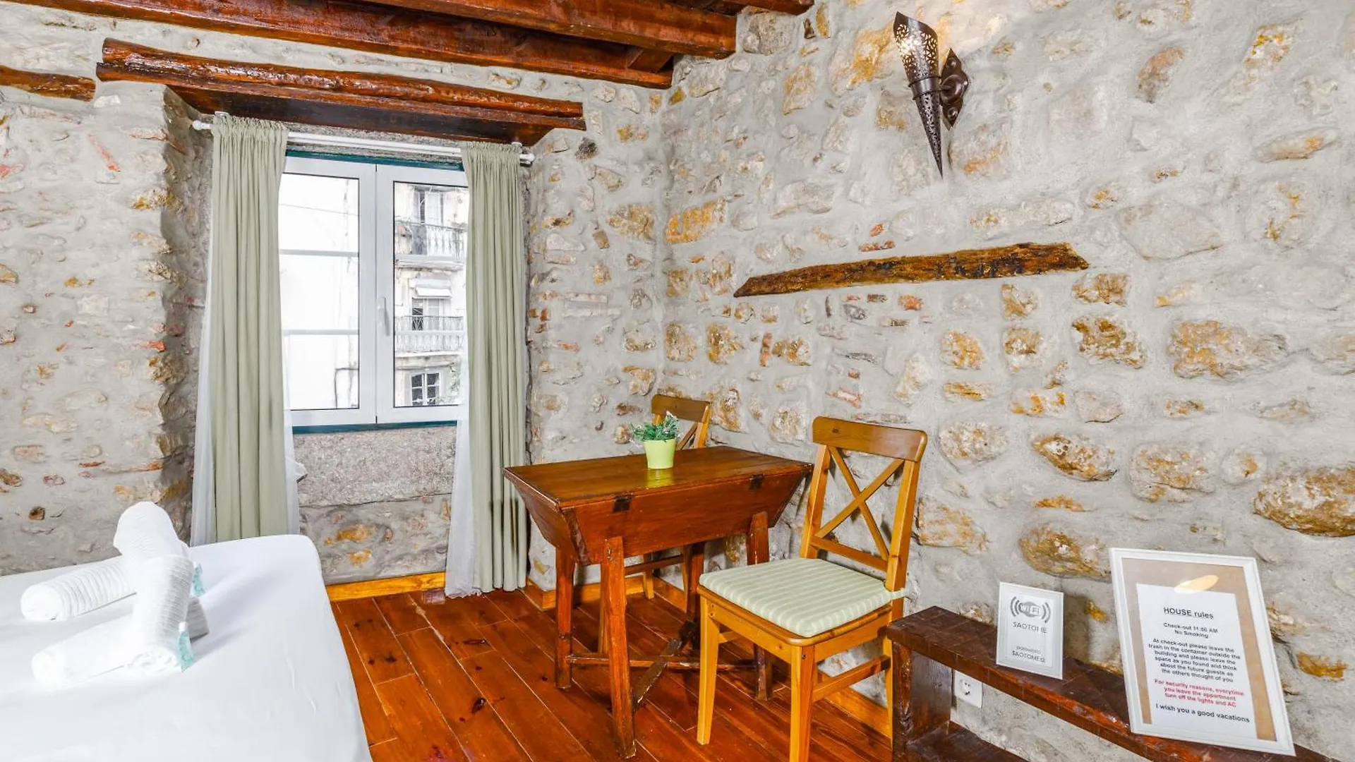 아파트 Medieval Apartament Alfama-Center 리스본 포르투갈